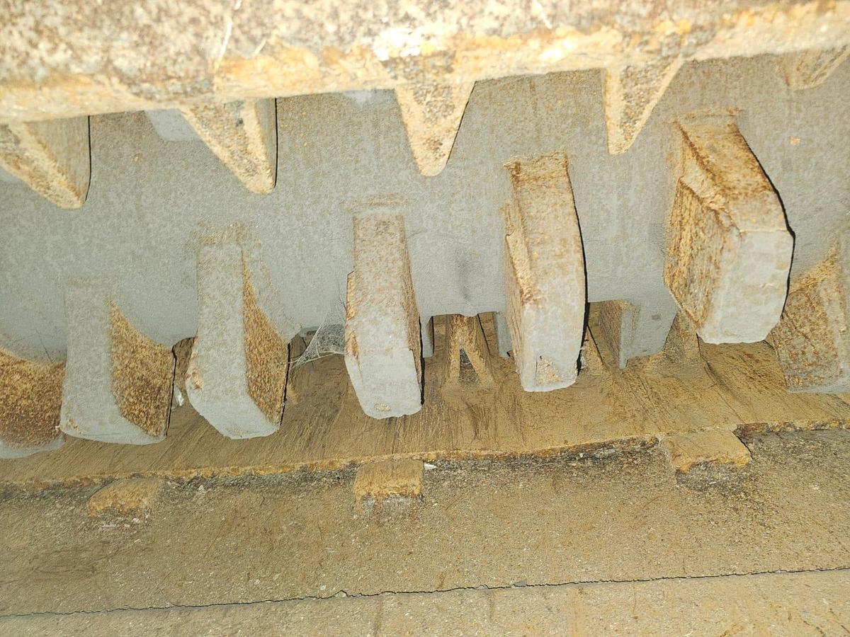 Used Twin-shaft Shredder