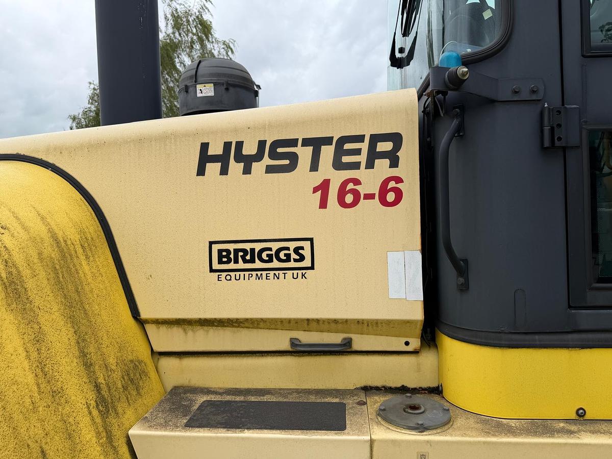 Used Hyster 16.6 Forklift 