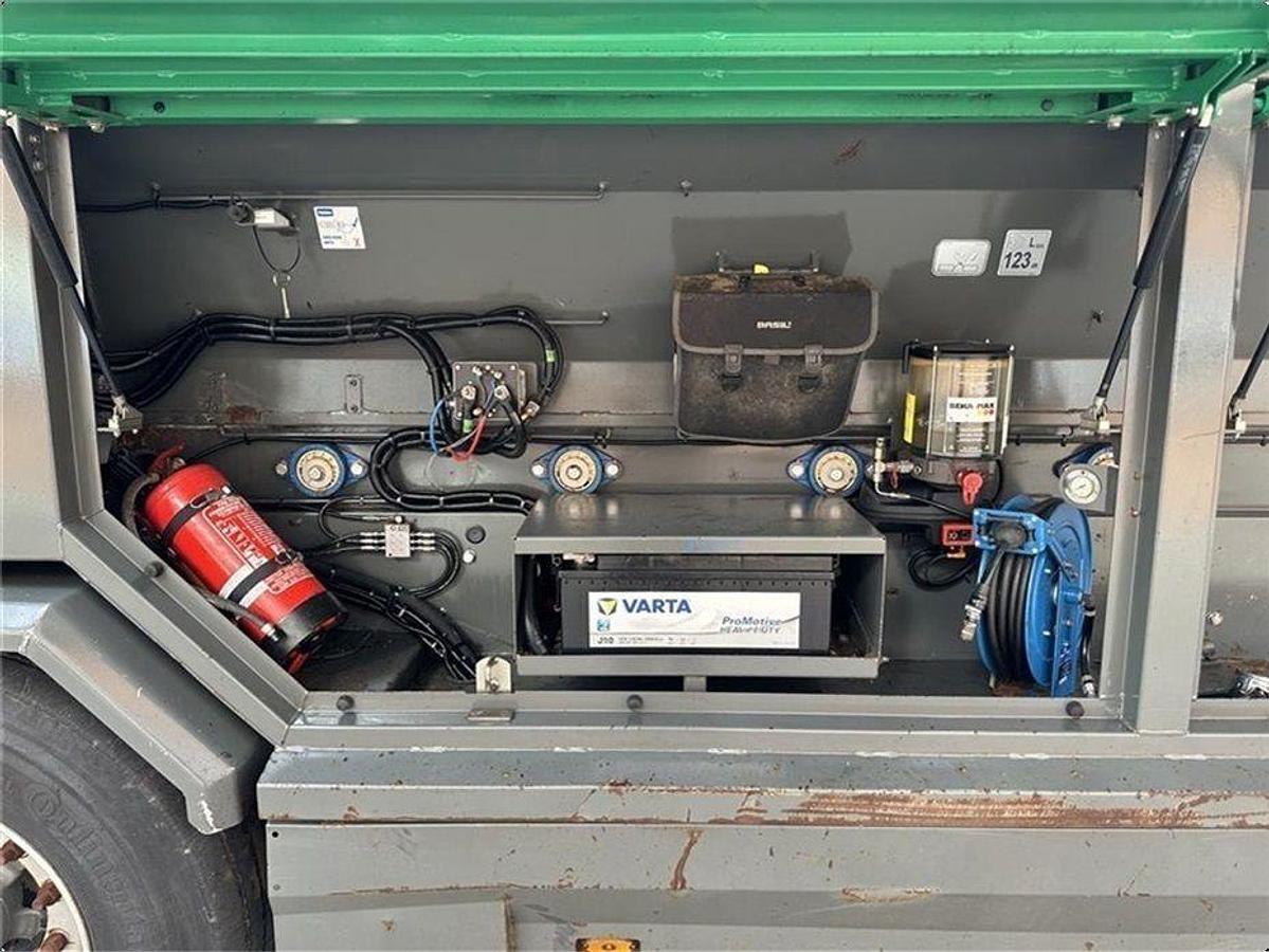 Used 2016 Jenz BA 915 Biomass Wood Shredder Chipper