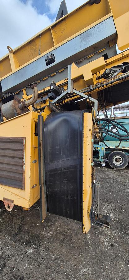 Used 2011 Backers Star Screener 2-MAL