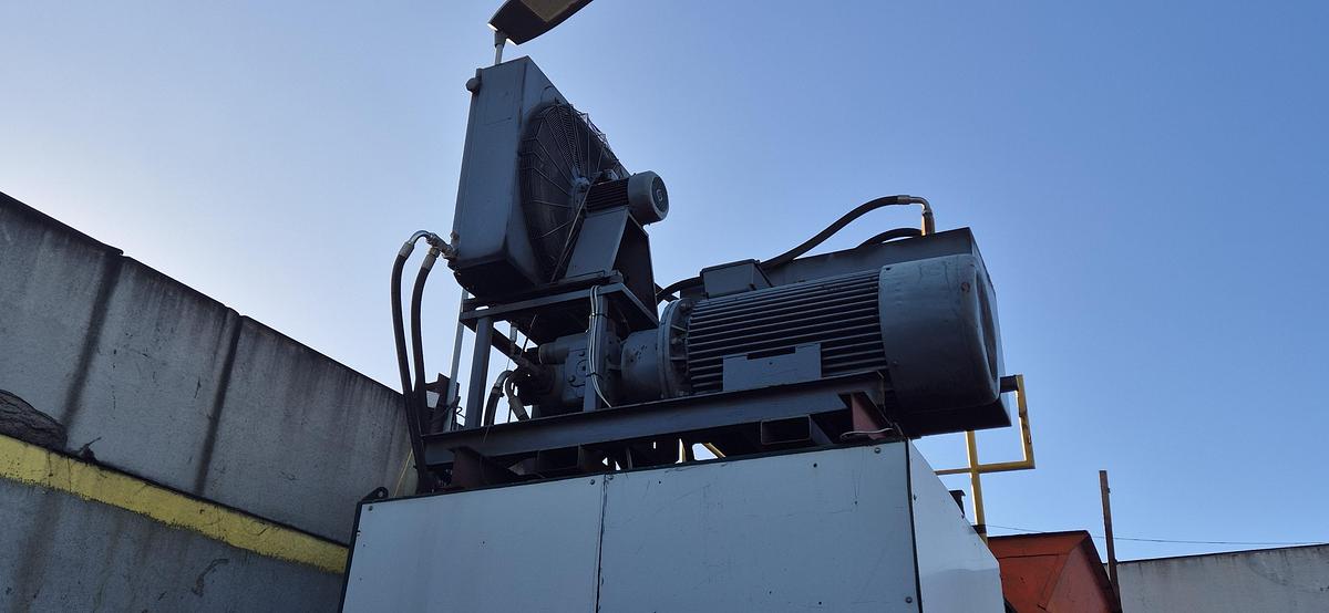 Used 2020 Mobile Twin Shaft Shredder