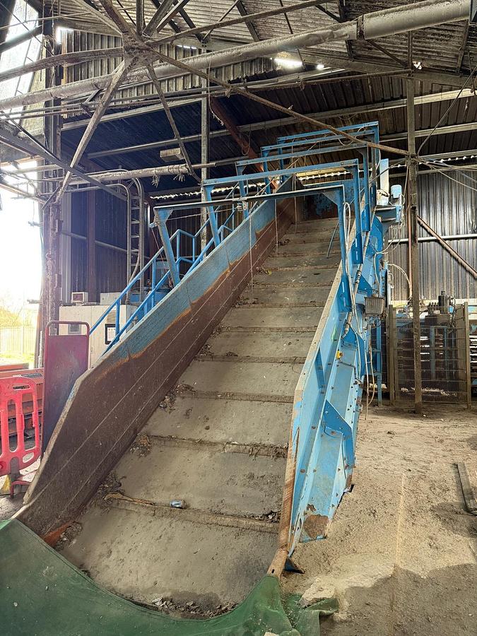 Used Cross Wrap CWD 2200 LW Automatic Bale Wrapper