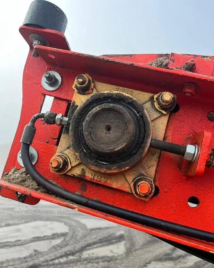 Used 2009 Terex Finlay 883 Mobile Screener