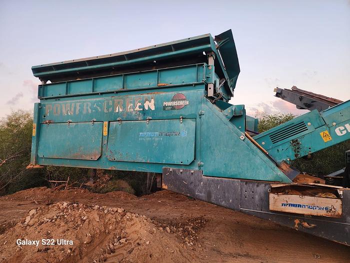 Used Powerscreen Chieftain 2100X 3 Deck Inclined Screen Screener