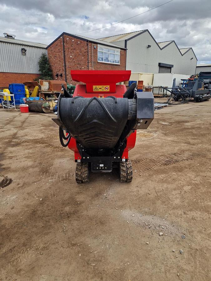 Used 2024 Red Rhino 4000 Tracked Jaw Crusher