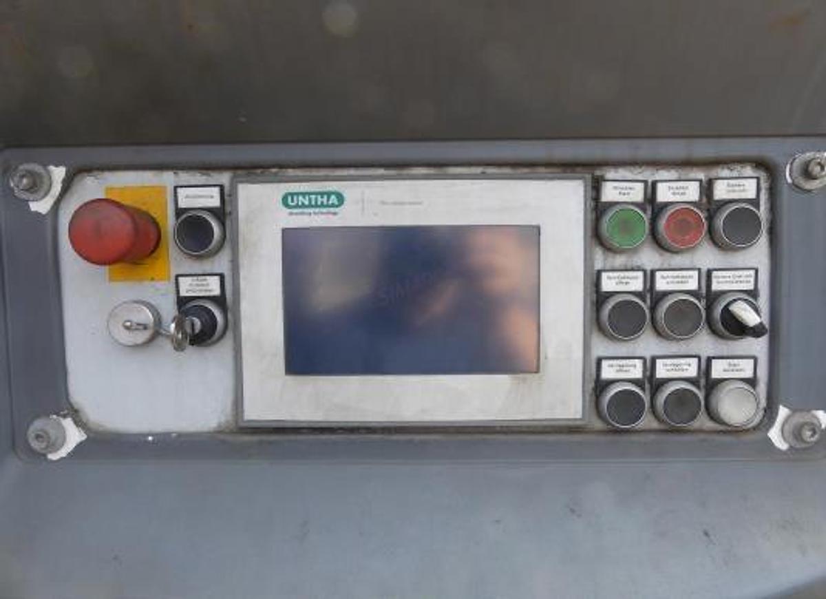 Used 2022 Untha XR3000C Tracked Single-shaft Shredder