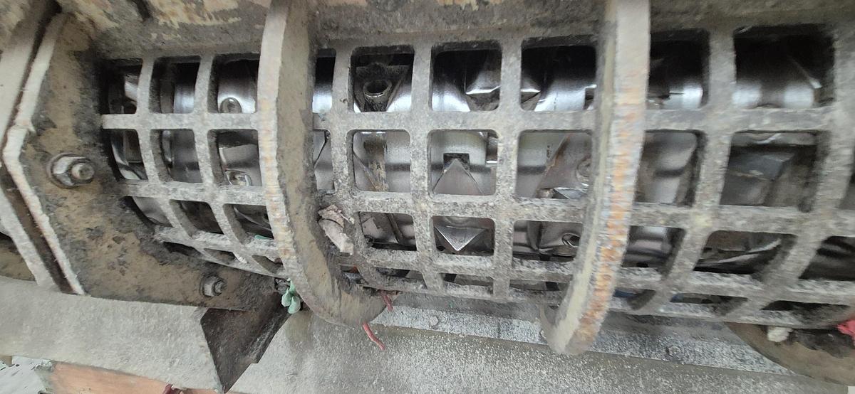 Used Lindner Shredder