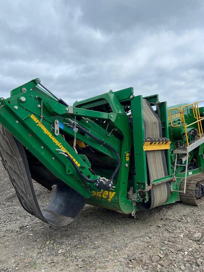 Used 2021 McCloskey R105 High Energy Durable Screen Screener