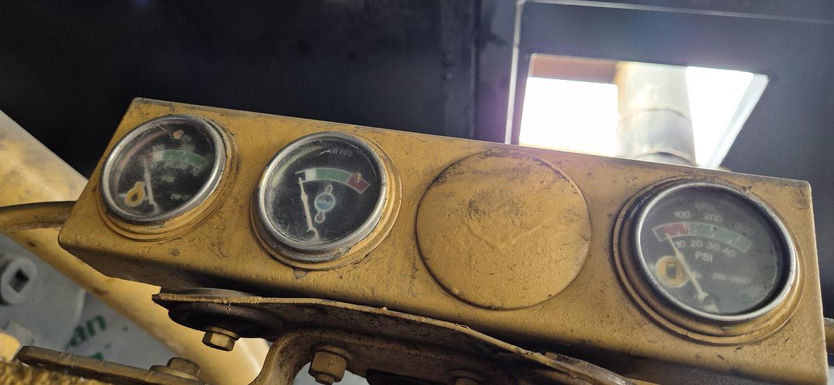 Used 2020 Heavy Duty Twin shaft shredder