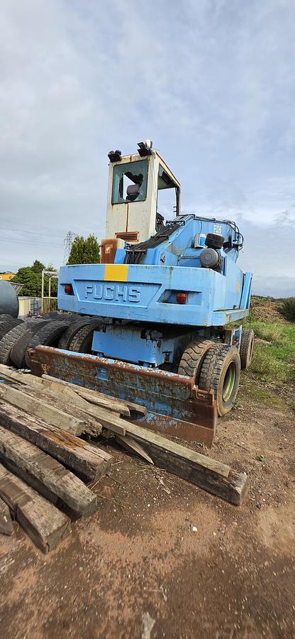 Used 2002 Fuchs MHL 330