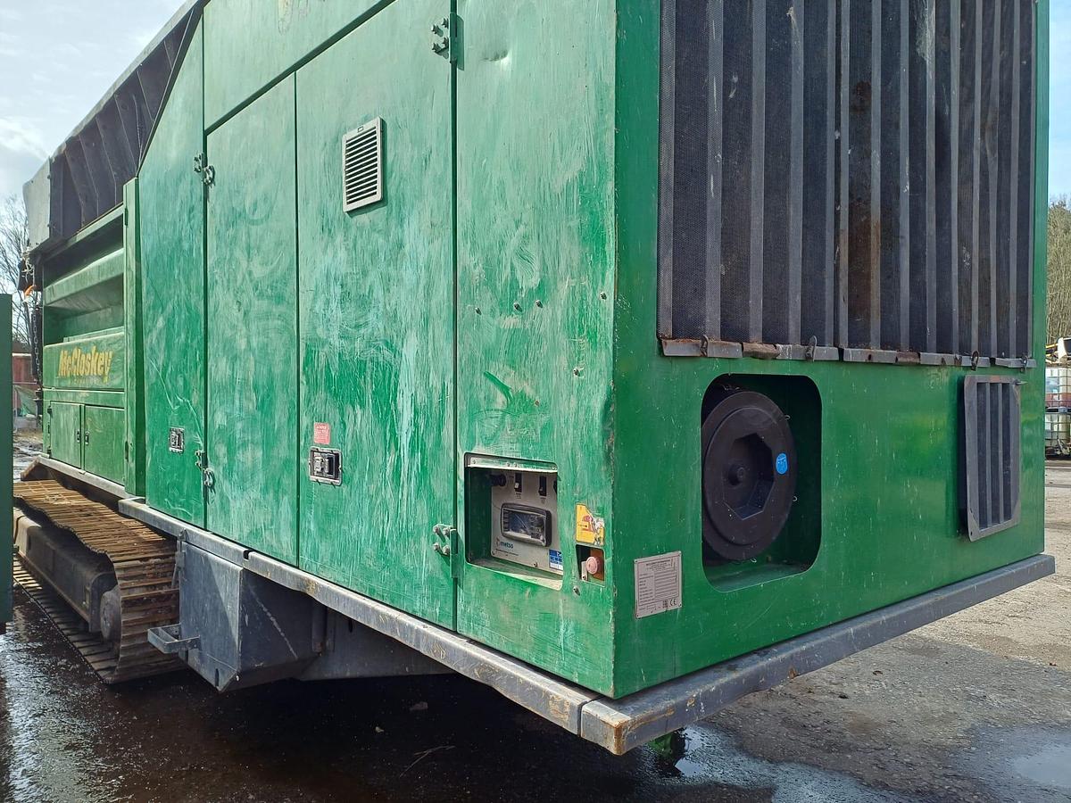 Used 2021 McCloskey VTS95 Twin-shaft Shredder