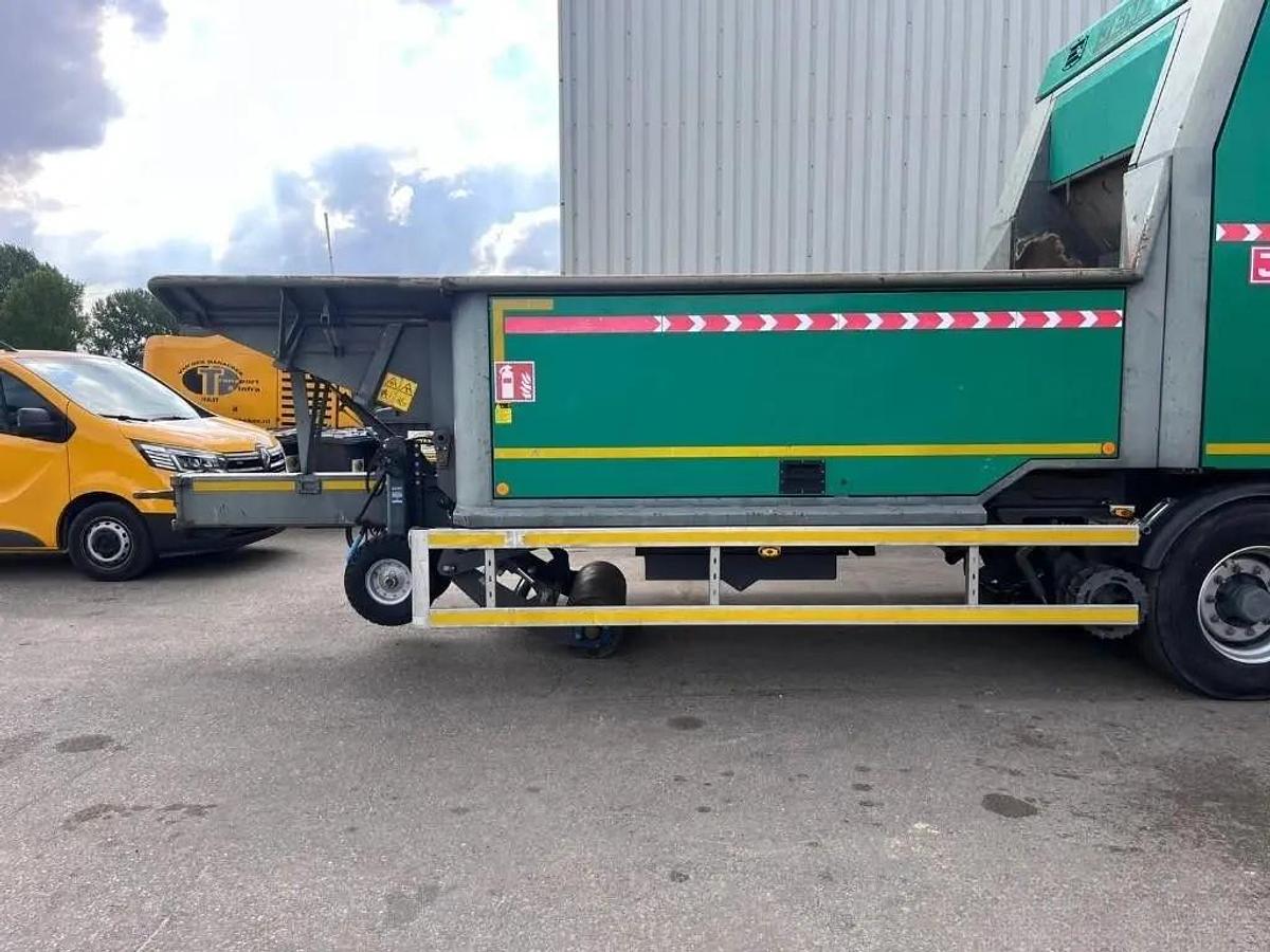 Used 2019 Jenz BA 725DL Wood Chipper Shredder