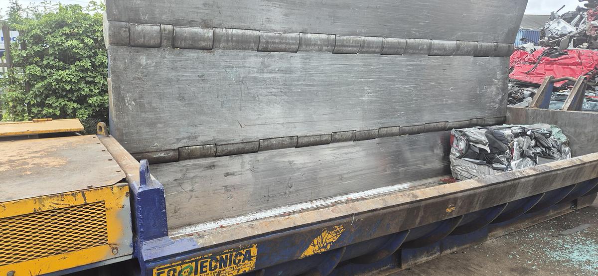 Used 2008 Orca Car baler