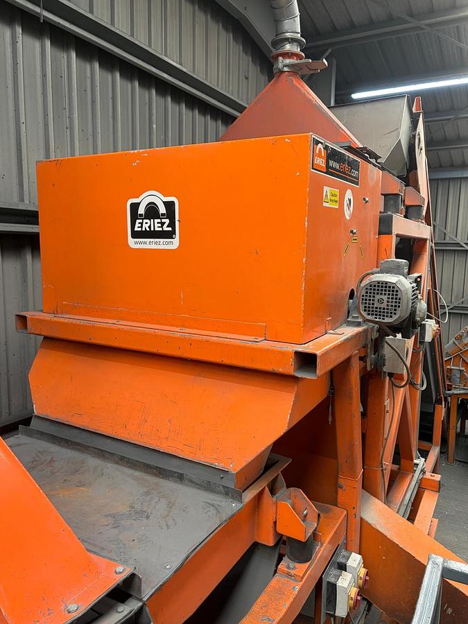 Used 2011 Eriez  X NM-40 magnets and Rear Earth drum