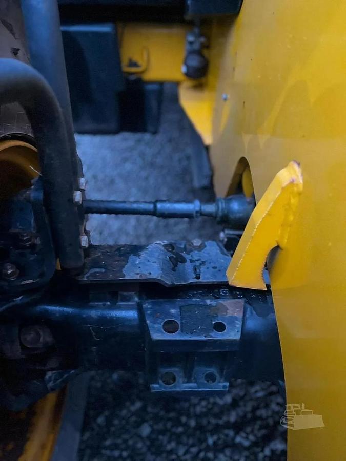 Used 2014 JCB 535-140 Telehandler