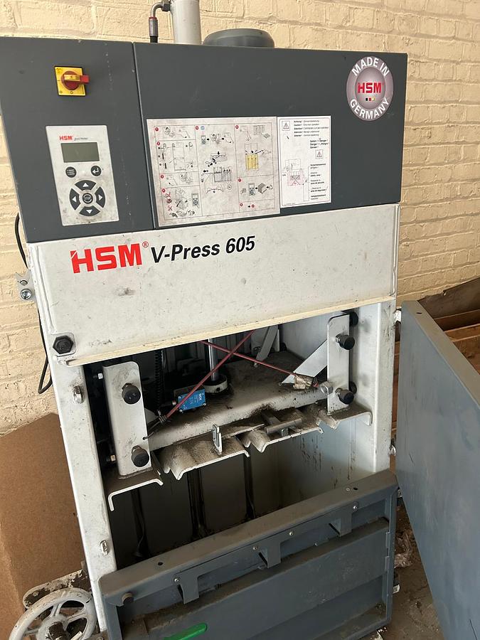 Used 2016 HSM V-Press 605 Vertical Baling Press 