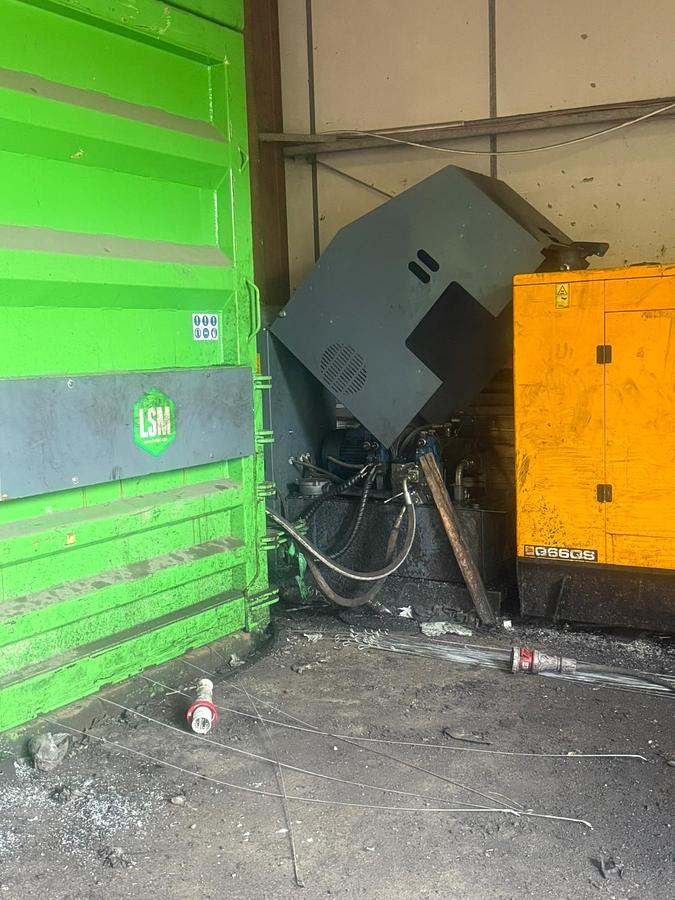 Used LSM V85 Tyre Baler