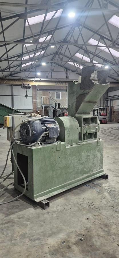 Used 2014 Anglo Plastics Cumberland 20 Granulator 