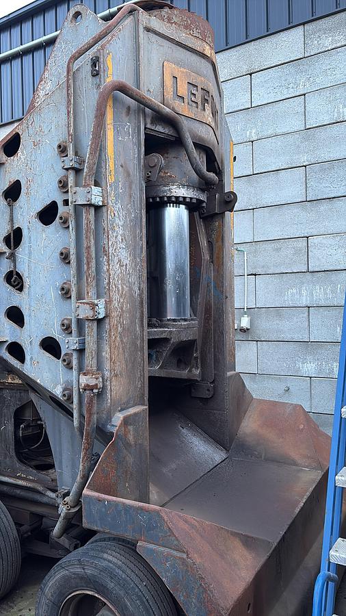 Used 2009 Lefort Shear Baler