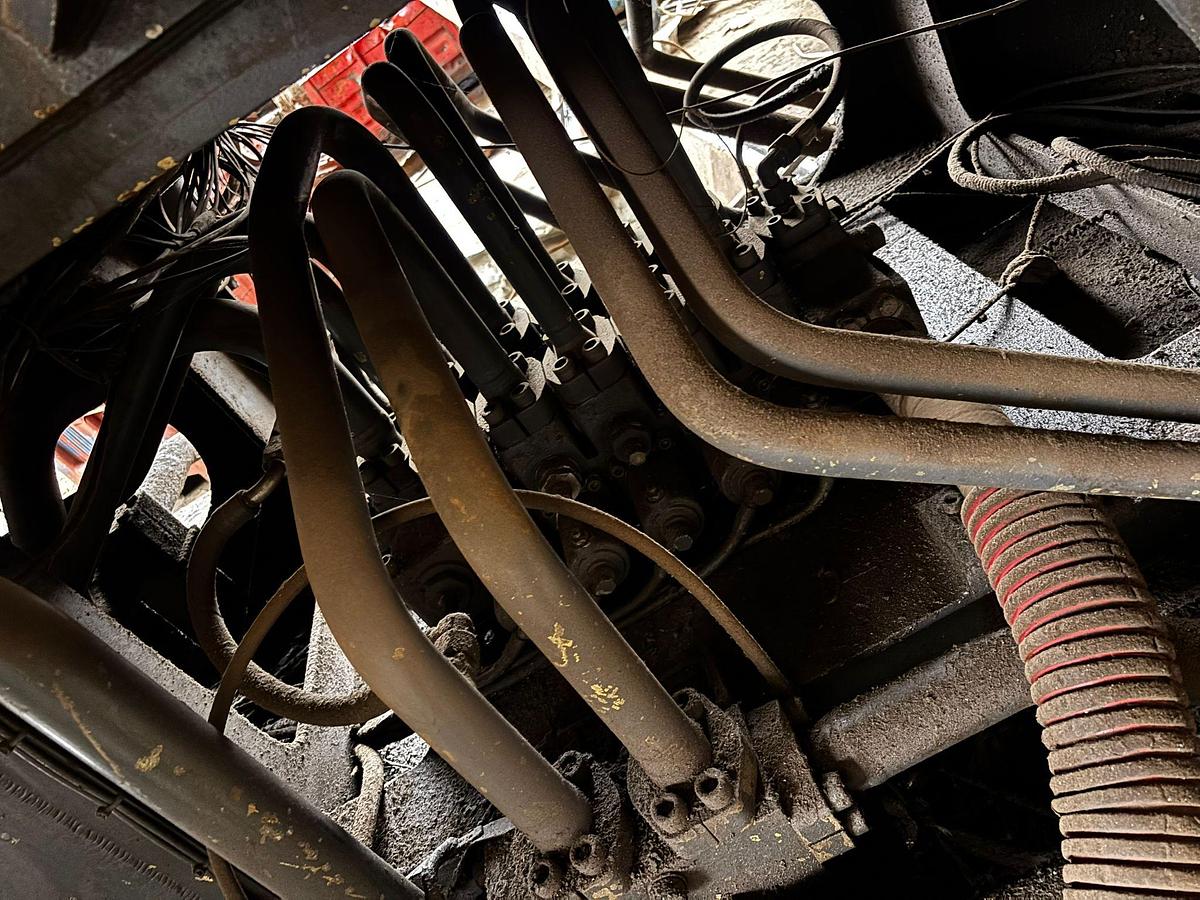 Used 2012 Lefort Shear Baler