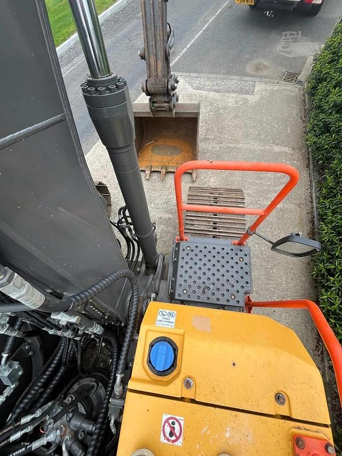 Used 2021 Volvo EC140EL Crawler Excavator 