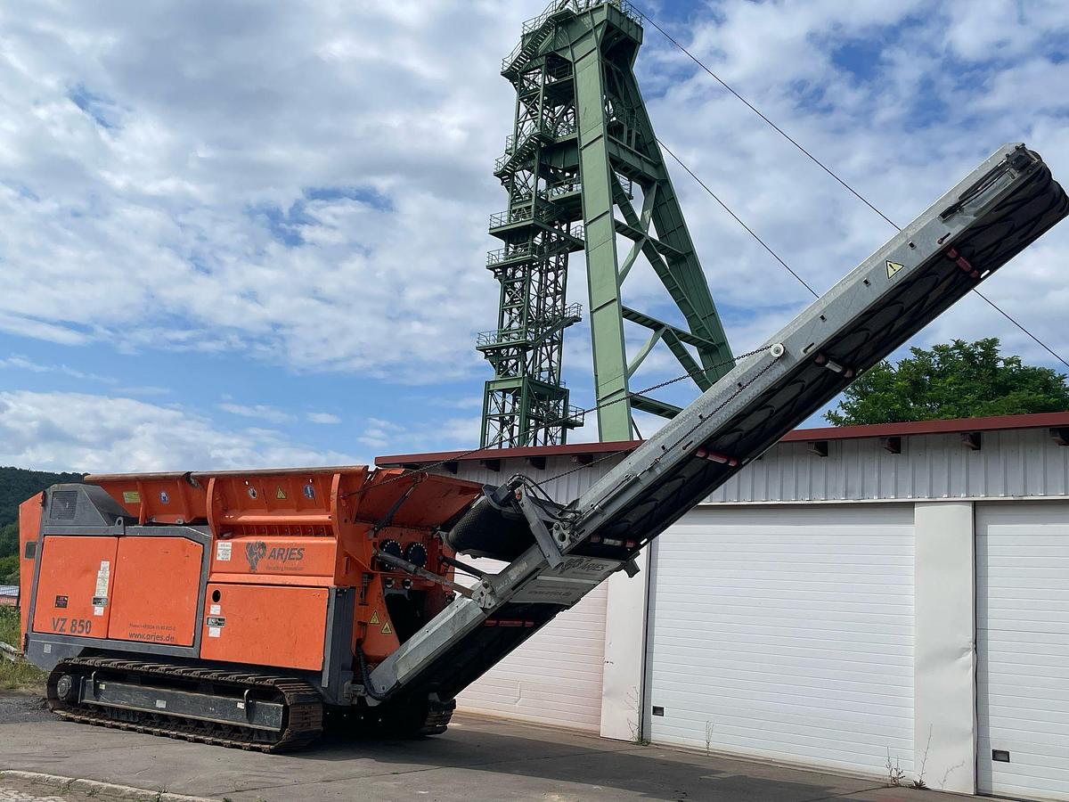 Used 2020 Arjes VZ 850 Twin-Shaft Slow-Speed Shredder