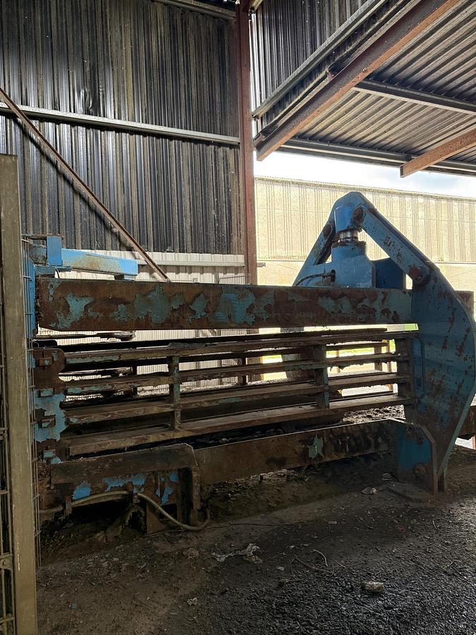 Used Cross Wrap CWD 2200 LW Automatic Bale Wrapper