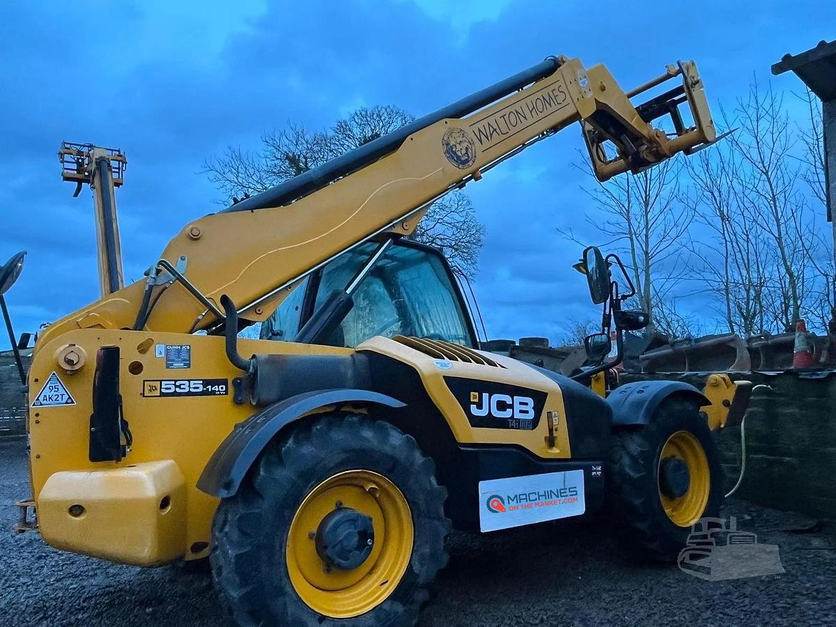 Used 2014 JCB 535-140 Telehandler