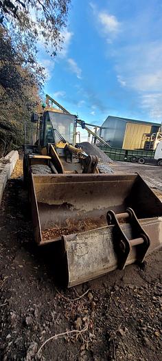 Used 2014 Komatsu WA380 Wheeled loader