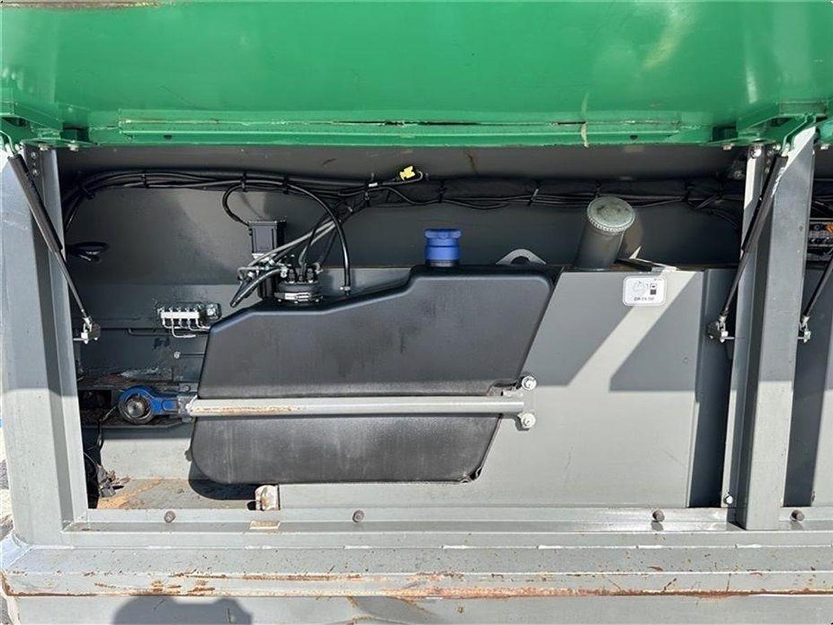 Used 2016 Jenz BA 915 Biomass Wood Shredder Chipper