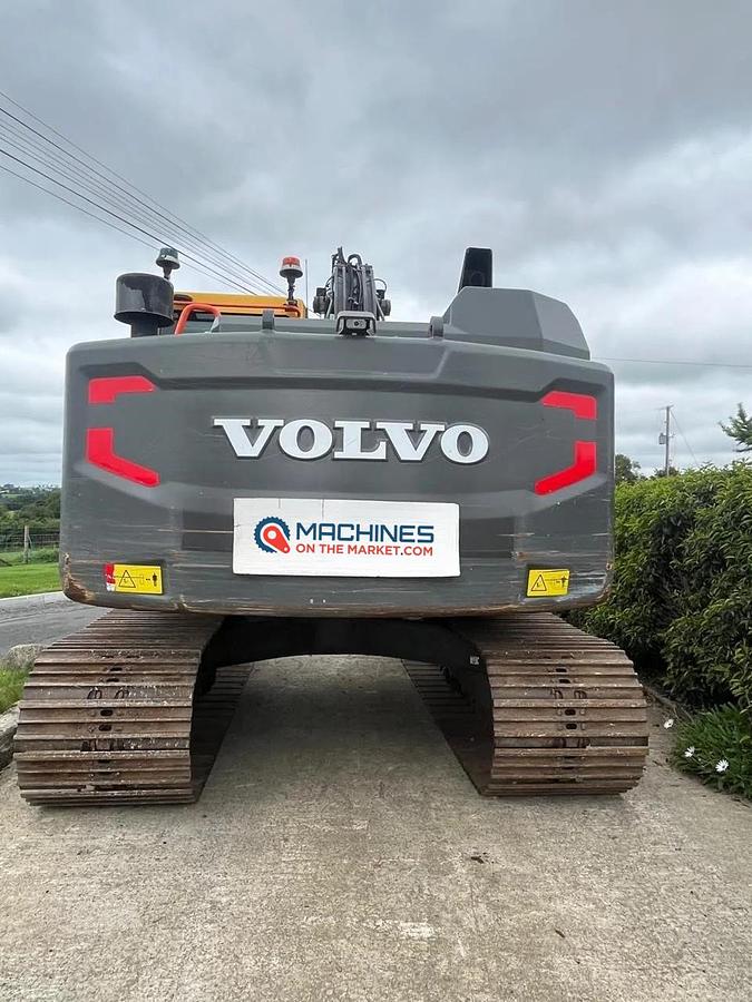 Used 2021 Volvo EC140EL Crawler Excavator 