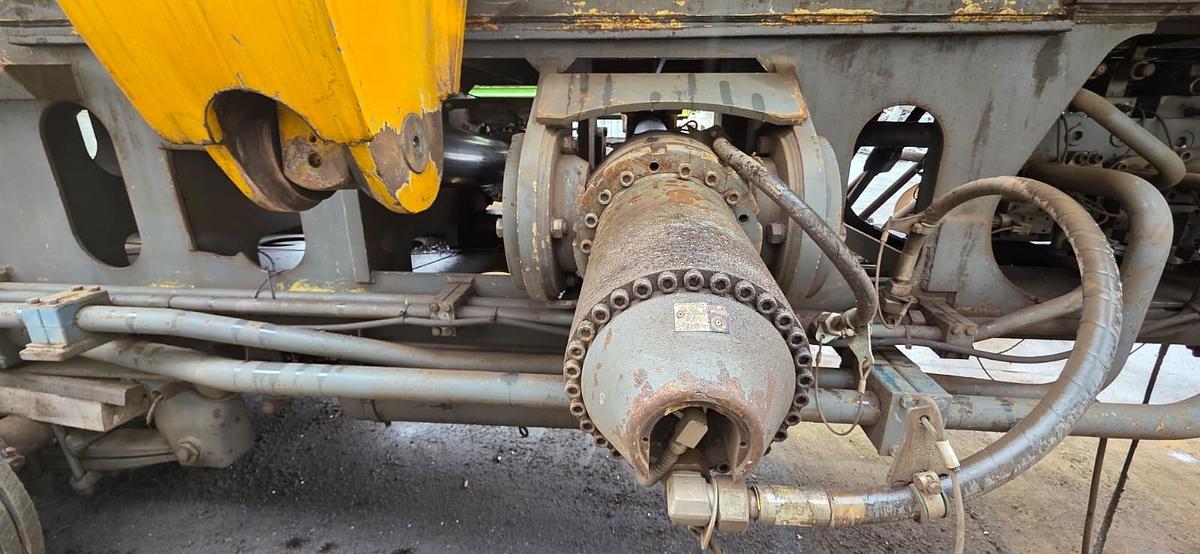 Used 2010 Lefort Mobile 600 Shear Baler