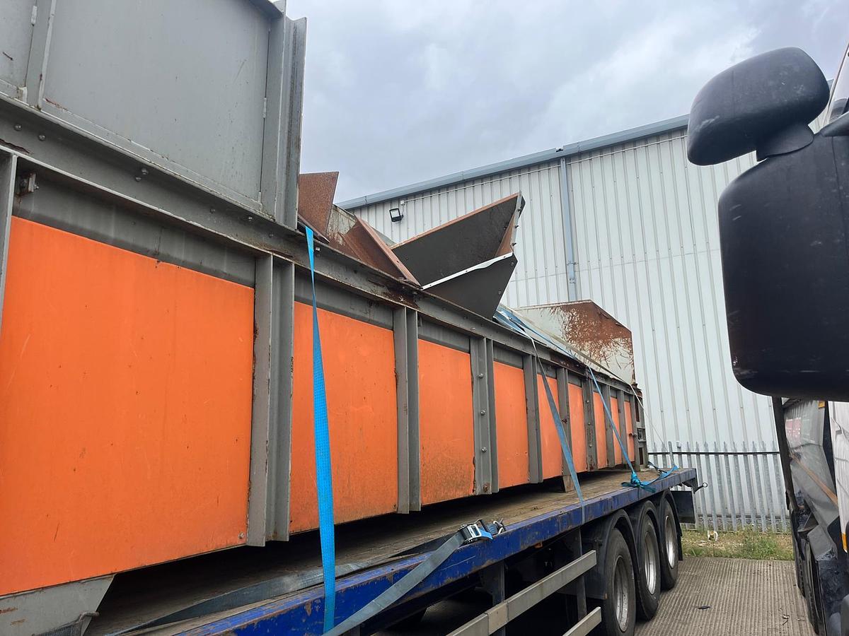 Used 2010 Sutco Cardboard 1.4mm x 6.4mm 2D/3D Flip Flow Screening Deck Screen