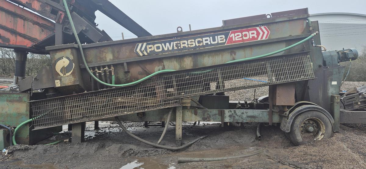 Used 2010 Powerscreen Powerscru. 120R