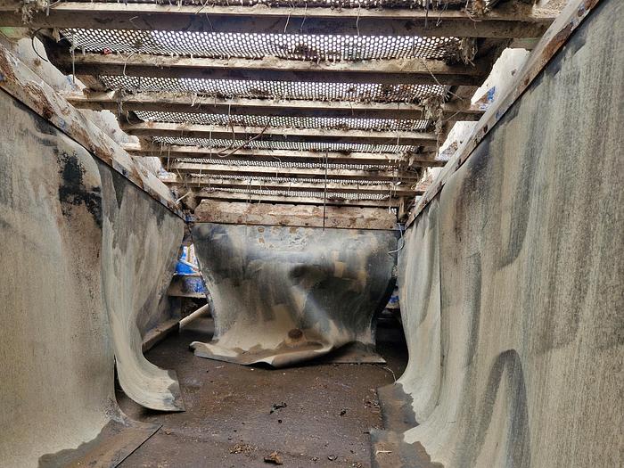 Used 2015 CRS NI 6018 Flip Fow Screener