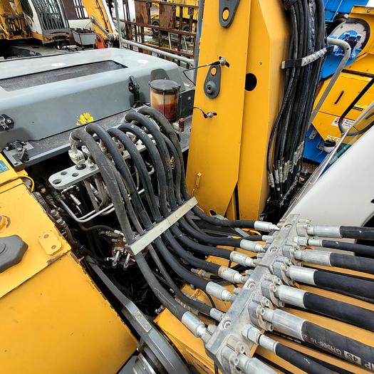 Used 2014 Liebherr LH24