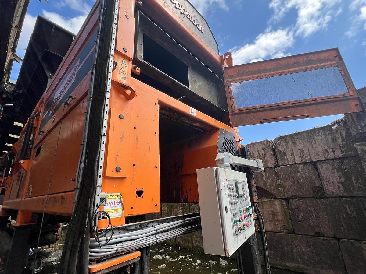 Used 2011 Doppstadt DW306 Ceron Slow-Speed Shredder