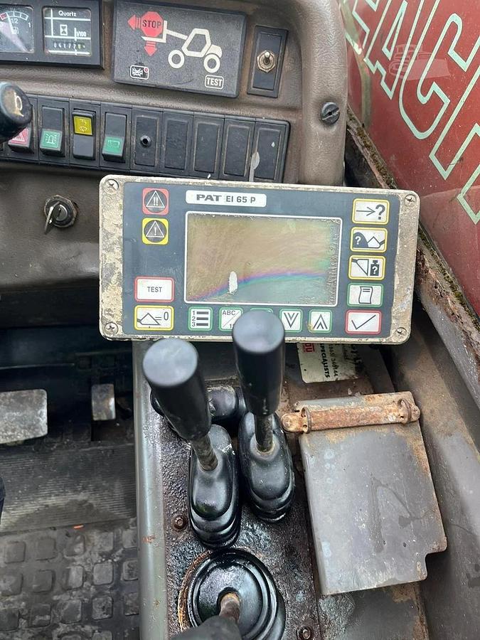 Used 2016 Manitou MLT524 Telehandler