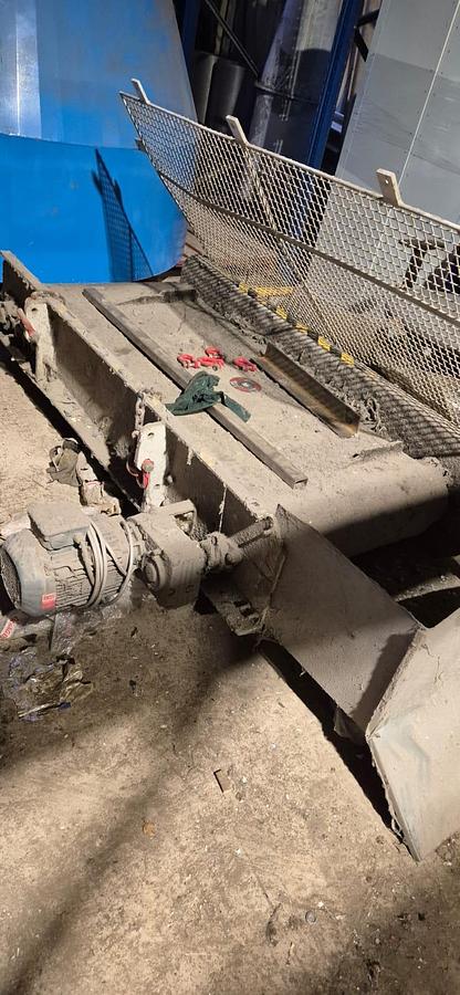 Used 2005 Vecoplan VAZ 1800 Single-shaft Shredder