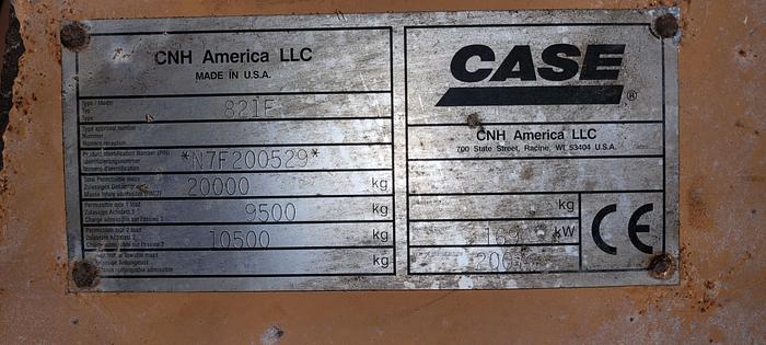 Used 2007 Case 821E Waste spec loader