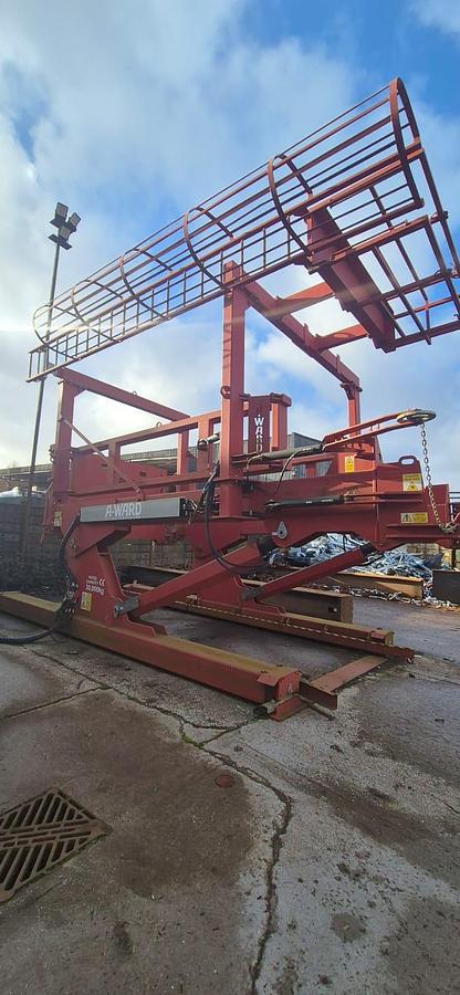 Used Container Tilter