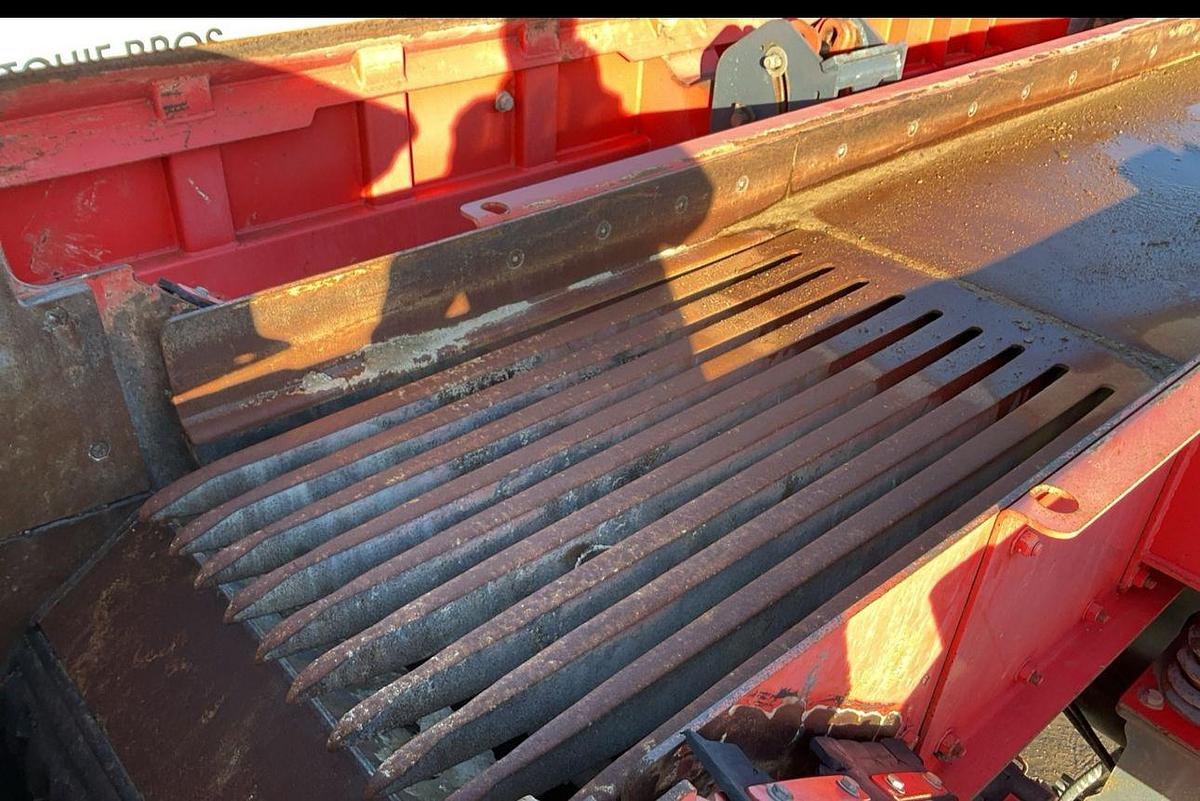 Used 2019 Terex J-1170 Mobile Rock Jaw Crusher