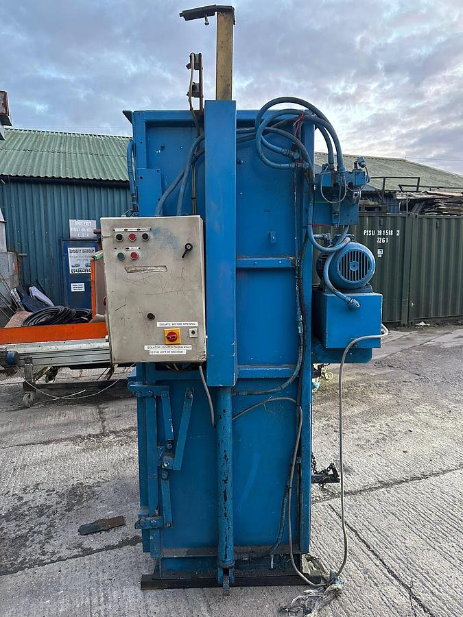Used Horizontal Baler 