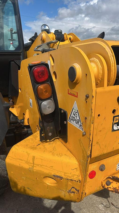 Used 2016 JCB 540/140 Telehandler