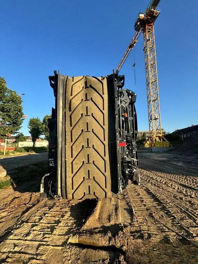 Used 2025 Terex Ecotec TTS 620T Tracked Trommel Screen Screener