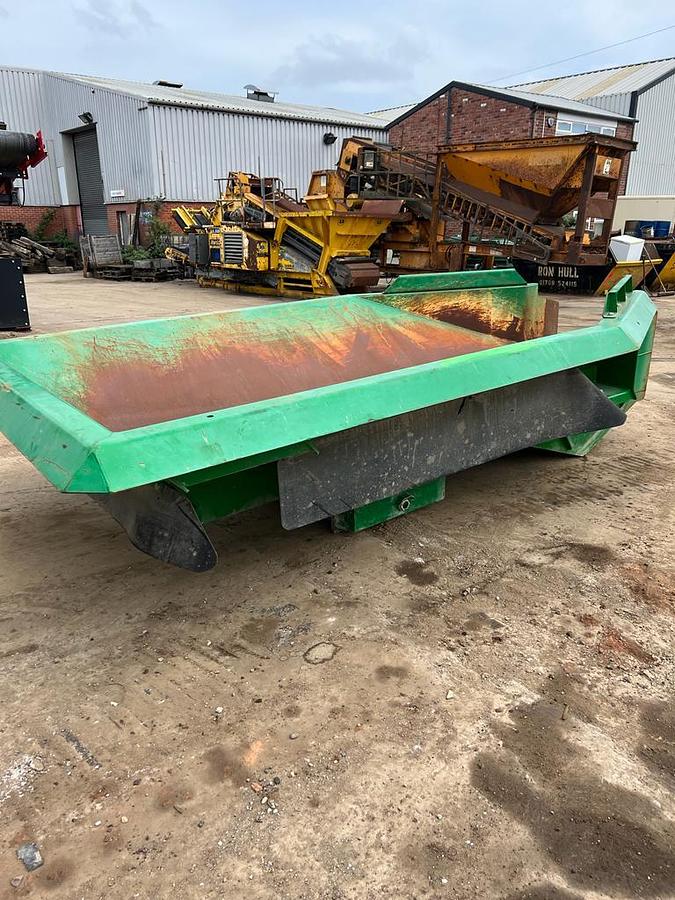 Used 2019 McCloskey J40 Crusher Vibrating Grizzly Unit