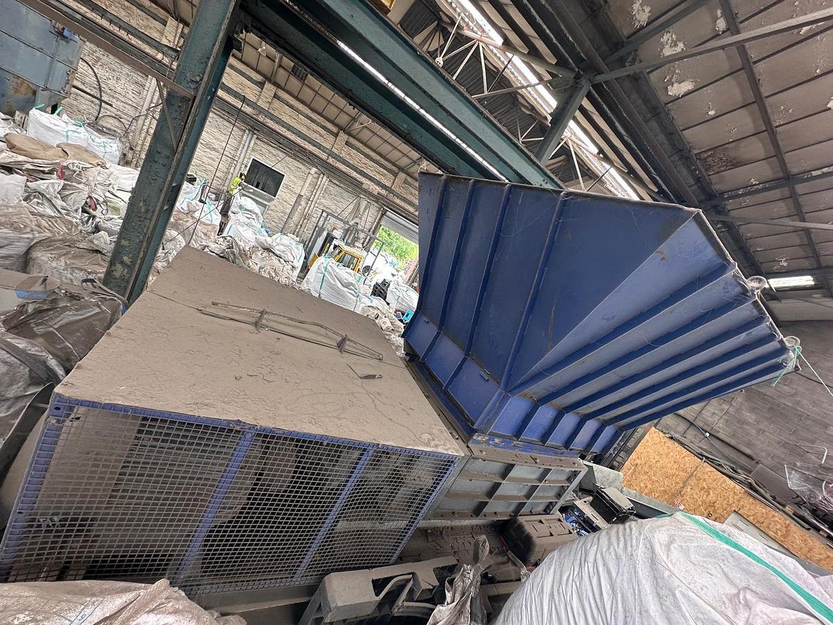 Used Twin-shaft Shredder
