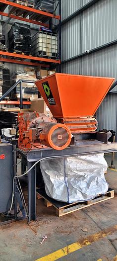 Used 2001 Twin Shat Shredder