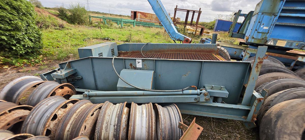 Used 2015 Powerscreen Comarnder Screen Deck