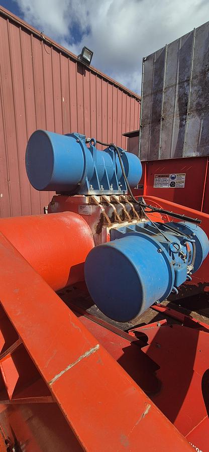 Used 2009 ViPower Finger Screen and shaker feeder